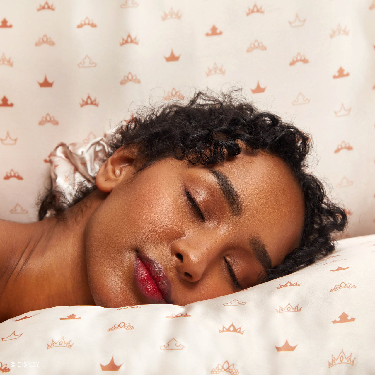 Alternative view of Kitsch & Disney Satin Pillowcase Bundle - Standard