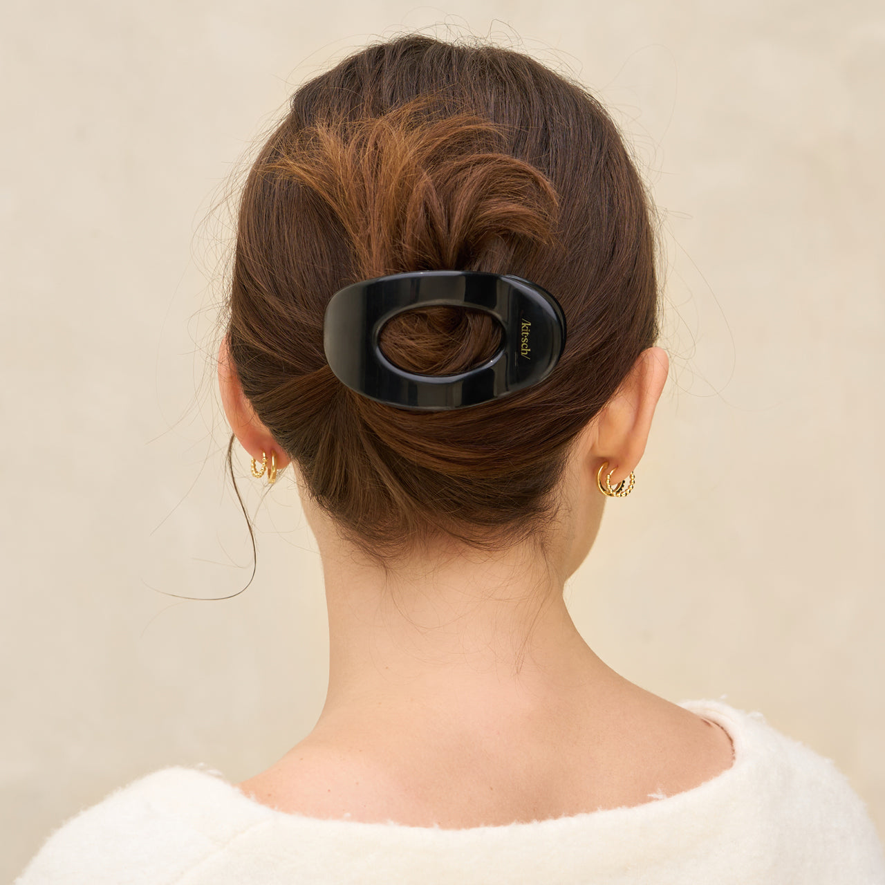 Alternative view of Black Flat Cloud Clip - Medium